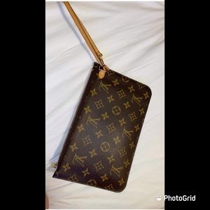 Wristlet limited addition